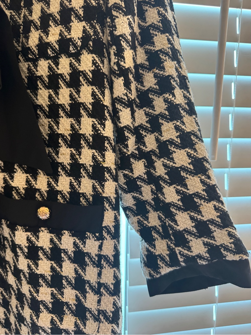 Tuckernuck pomander place Black & White Houndstooth Bow-Front Knit Dress - Picture 8 of 10